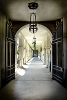 Courtyard Pathway von Gill Copeland